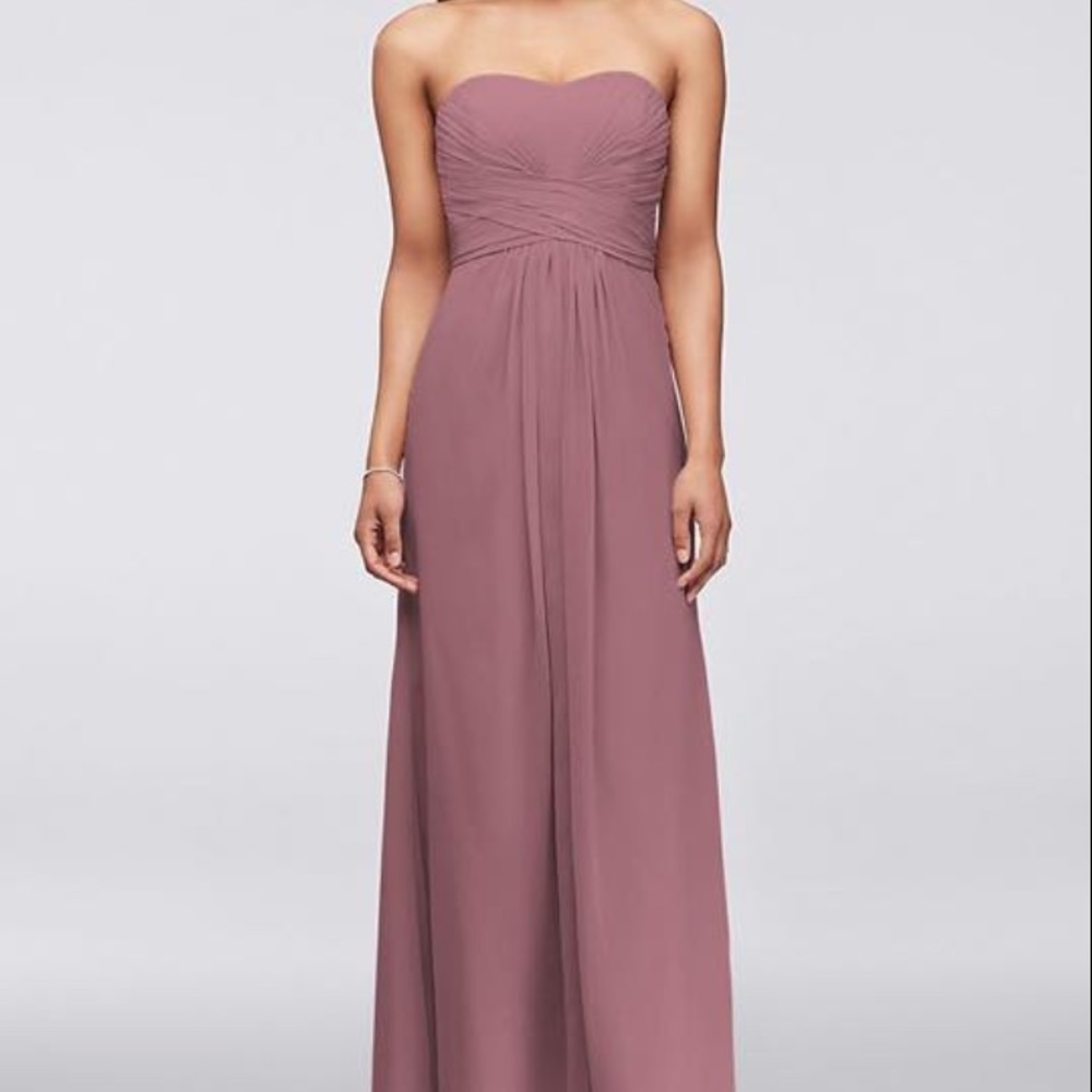 David’s Bridal Quarts gown